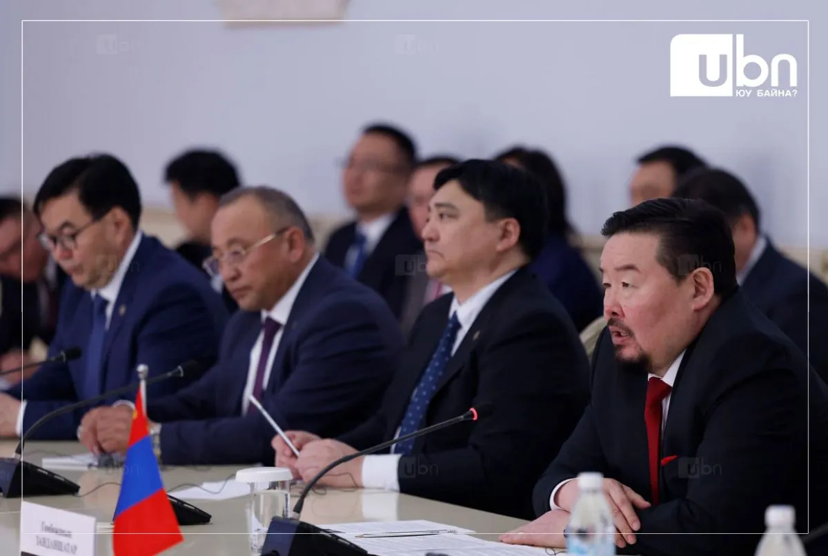 Бүгд Найрамдах Киргиз Улсын Сайд нарын танхимын дарга А.Жапаров Монгол Улсын Их Хурлын дарга Г.Занданшатарт бараалхлаа