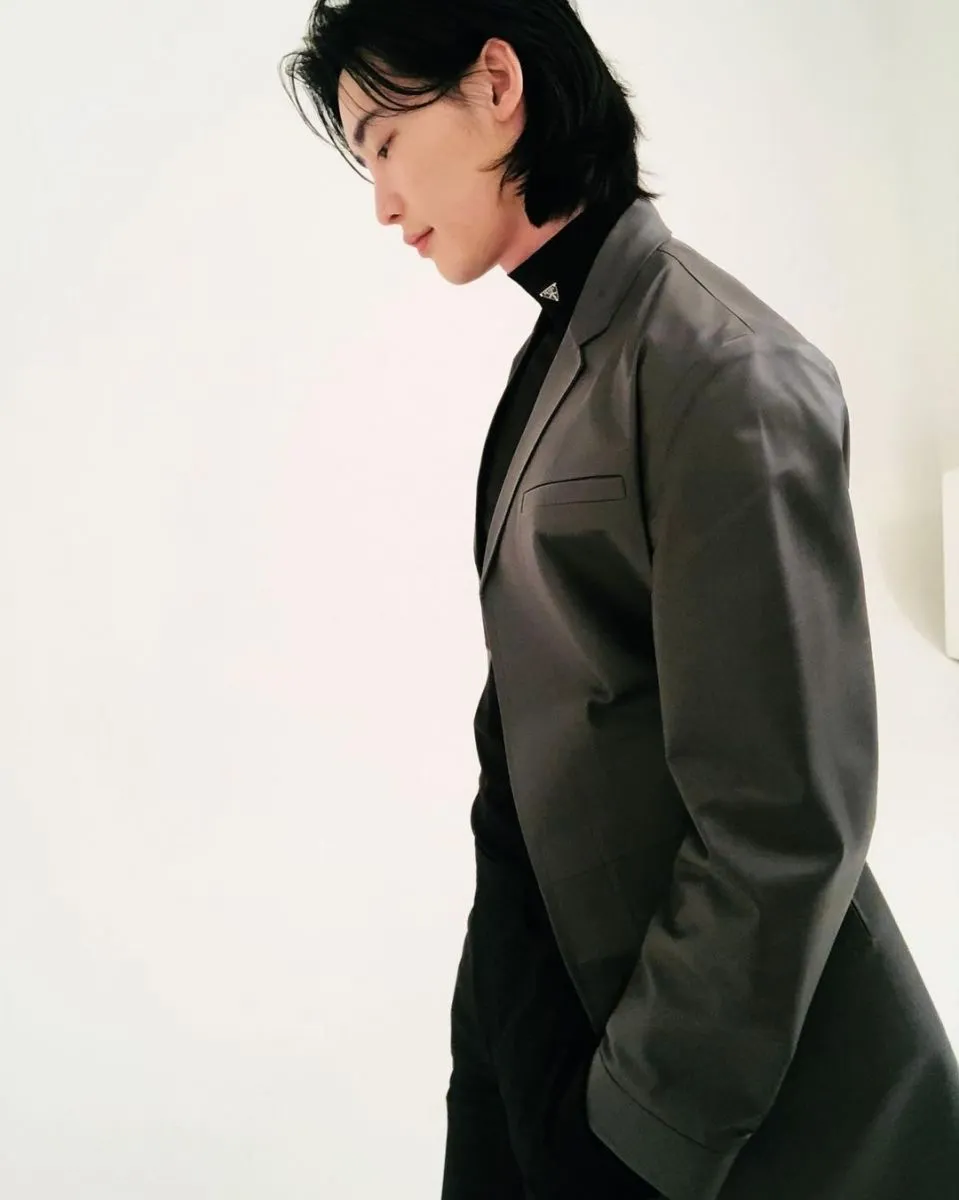 legacy:hereglesen zurag/jong suk5.jpg