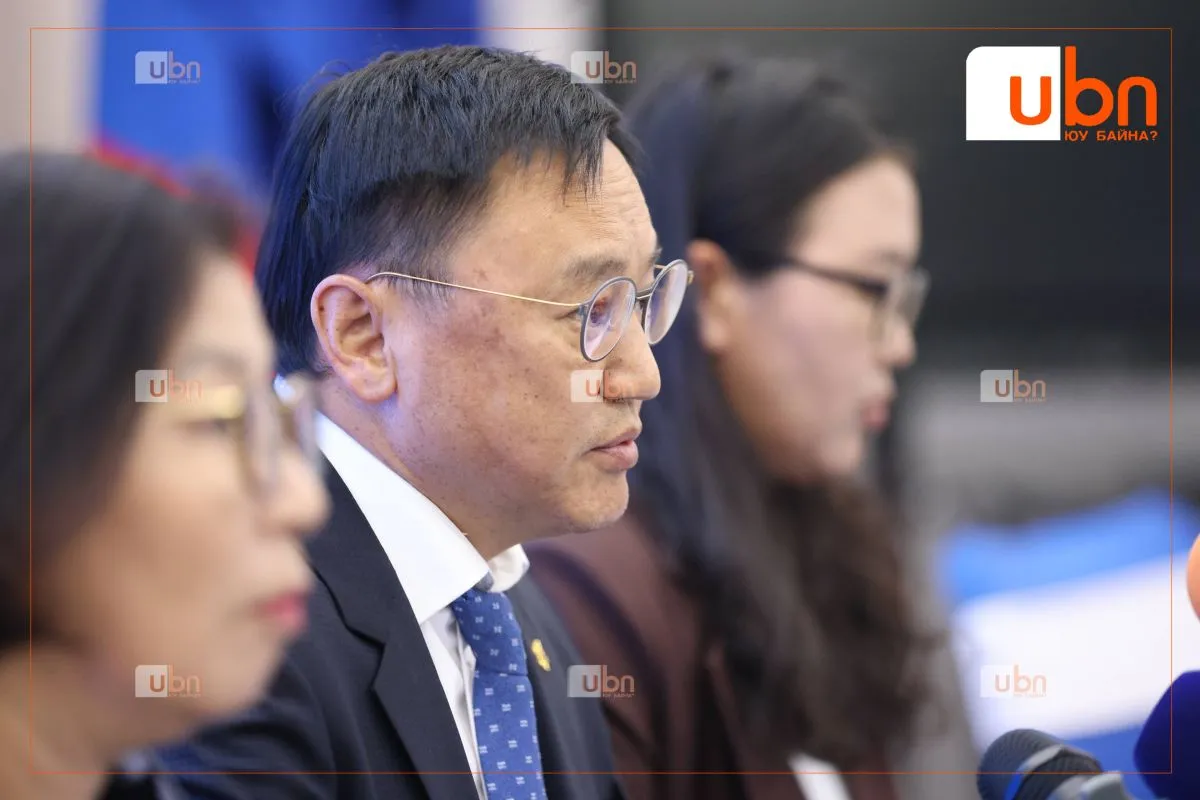 ШУУД: СЭМҮТ-ийн удирдлагууд иргэдийн төлсөн 478 сая 970 мянган төгрөгийг өөрсдийн хувийн данс руу шилжүүлэн авчээ