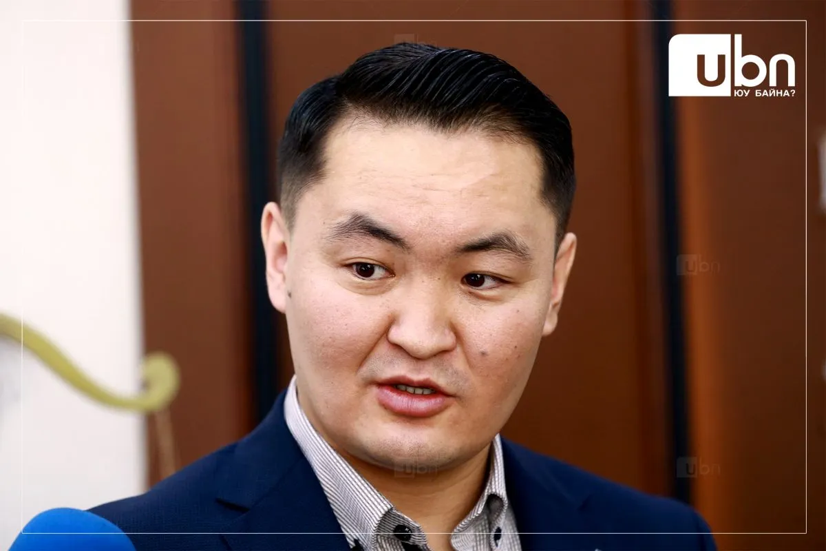 Ч.Өнөрбаяр: Манай нам МАН шиг даргаа тойрч бүжиглэдэг нам биш