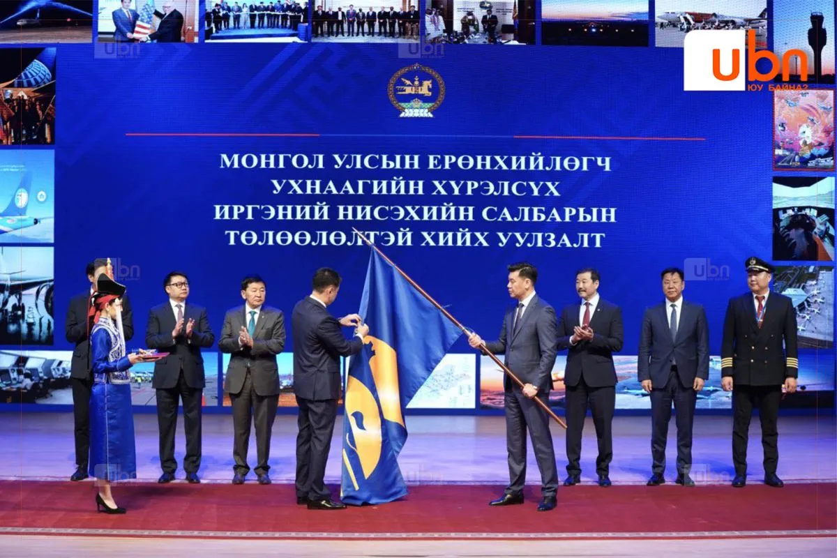 “МИАТ“ ТӨХК-ийг “Сүхбаатарын одон“-гоор шагналаа