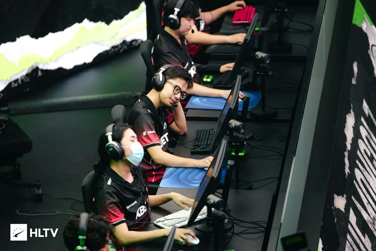 “The Mongolz” хэсгийн эхний тоглолтоо “MOUZ” багийн эсрэг хийнэ