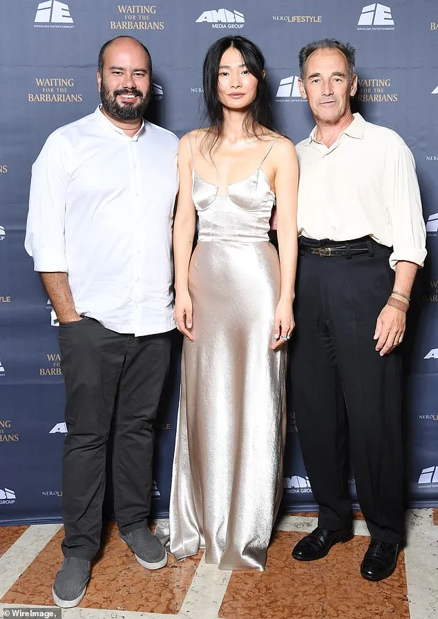 legacy:upload/images/ni/2020/08/21/18151926-7435089-image-m-64_1567774811419-125307-1333086084.jpeg