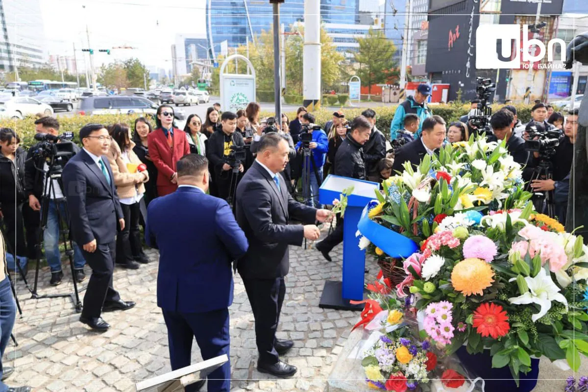 legacy:Zorig agsan/2023.10.02/386311838_305742612087630_5747276781644180405_n.jpg