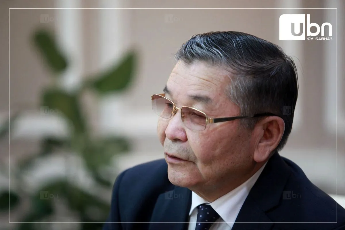 Эрүүл мэндийн сайд асан С.Ламбаагийн охин Шинэцэцэг нь БЗС-гаас 32 мянган ам.долларын зээл авч, Японд сурчээ