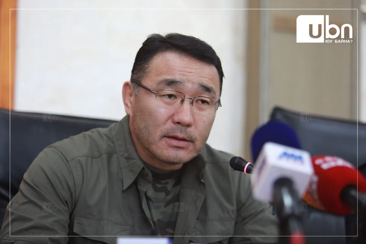 Д.Сумъяабазар: Үерт өртөж, амиа алдсан иргэдийн ар гэрт тус бүр хоёр өрөө байр олгоно. Мөн үерт гэр оронгүй болсон иргэдэд гэр өгнө