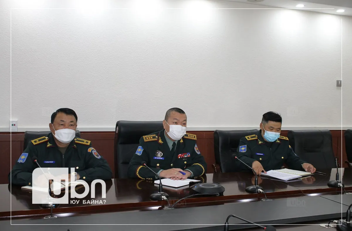 Д.Ганзориг: Албан ажилдаа ирэх, буцахад хувийн автомашины хэрэглээг хязгаарлана