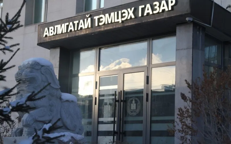 ШУУРХАЙ: АТГ-аас “нүүрснийхэнтэй“ холбоотой 24 обектод 33 хүнийг дайчлан байцаажээ