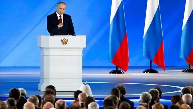 Сөрөг байр суурь: Путин эрх мэдлээ авч үлдэхийг санаархав