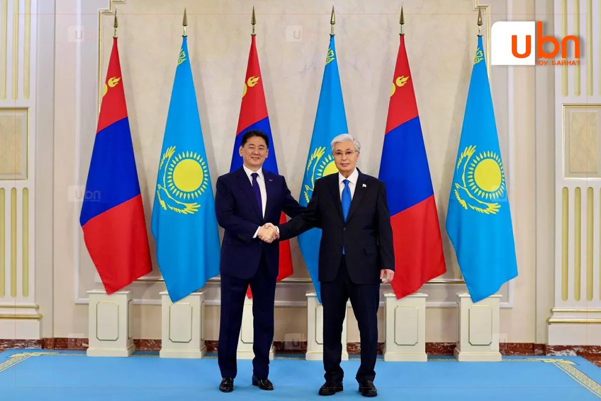 legacy:Hurelsuh Erunhiilugch/3618/huk2.jpg