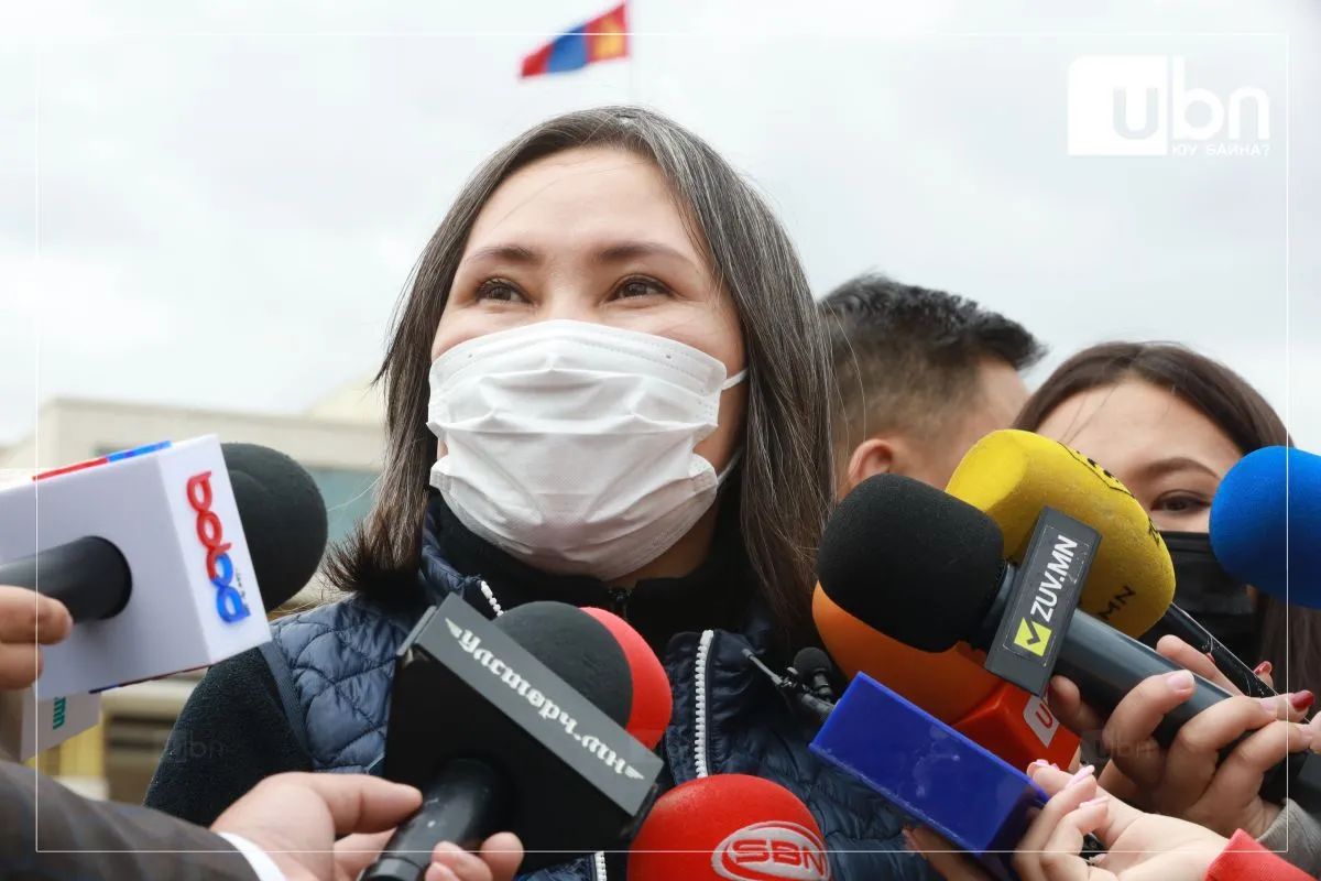 Б.Энхцэцэг: “Мах импекс“”компани квот авч чадаагүй компаниудын махыг өөрийн нэр дээрээ Хятад руу гаргадаг