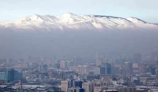 Зуун айл орчмын агаар өнөөдөр "Аюултай" түвшнийг давжээ