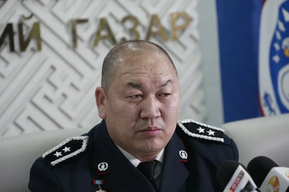 Б.Бүрэнбаатар: Коронавирустэй холбоотой ташаа мэдээлэл тараасан 25 хэргийг шалгаж байна