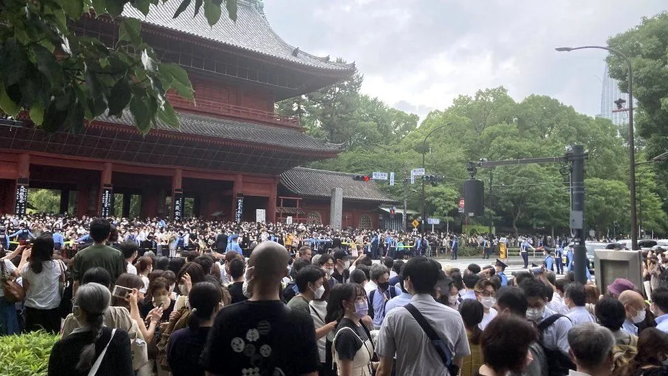 legacy:goobye abe/_125867847_zojoji_temple_shinzo_abe_funeral.jpg