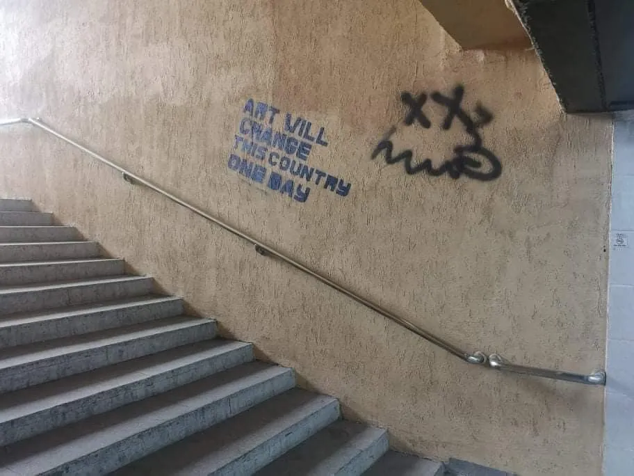 legacy:Амараа зураг/maro/болно.jpg