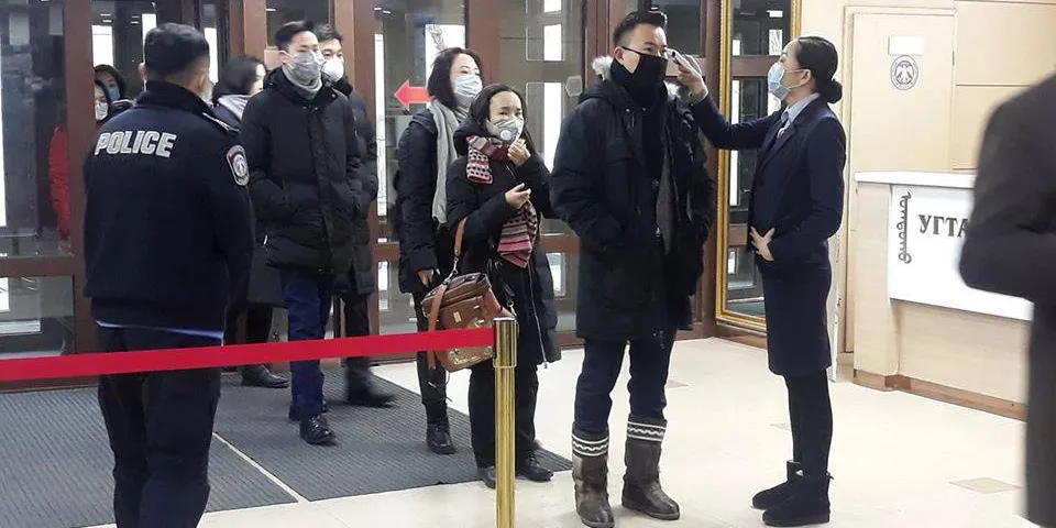 Нийслэлийн Засаг захиргааны байруудад ариутгал, халдваргүйжүүлэлт хийв