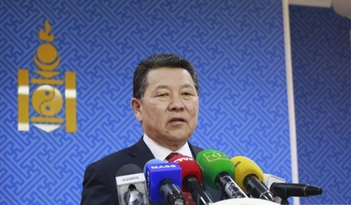 Ч.Улаан "Нэг кг ноолуурын үнийг 100 мянган төгрөгөөс бууруулахгүй"