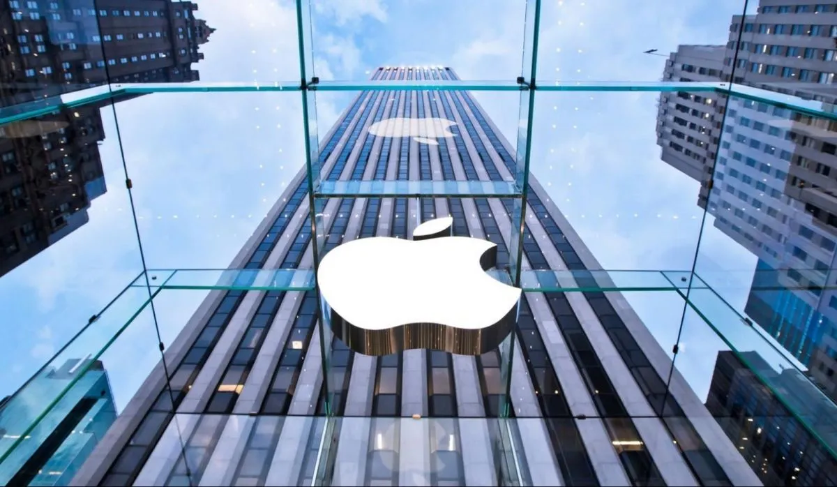 “Apple” 1.5 тэрбум ам.долларын хуурамч гүйлгээг зогсоов