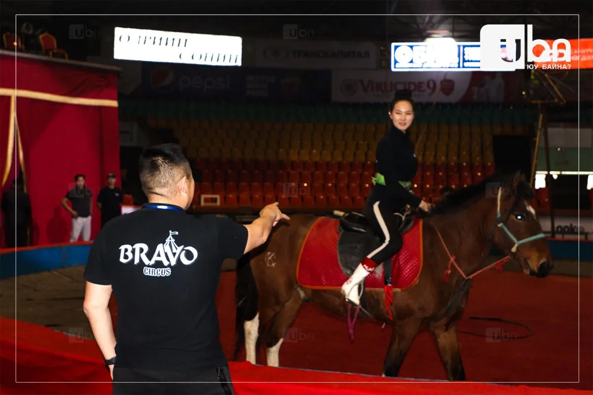 legacy:bravo circus/ариунболд.jpg