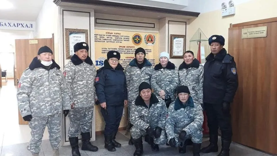Ахмад алба хаагчид санаачлагаараа эргүүл хийж байна