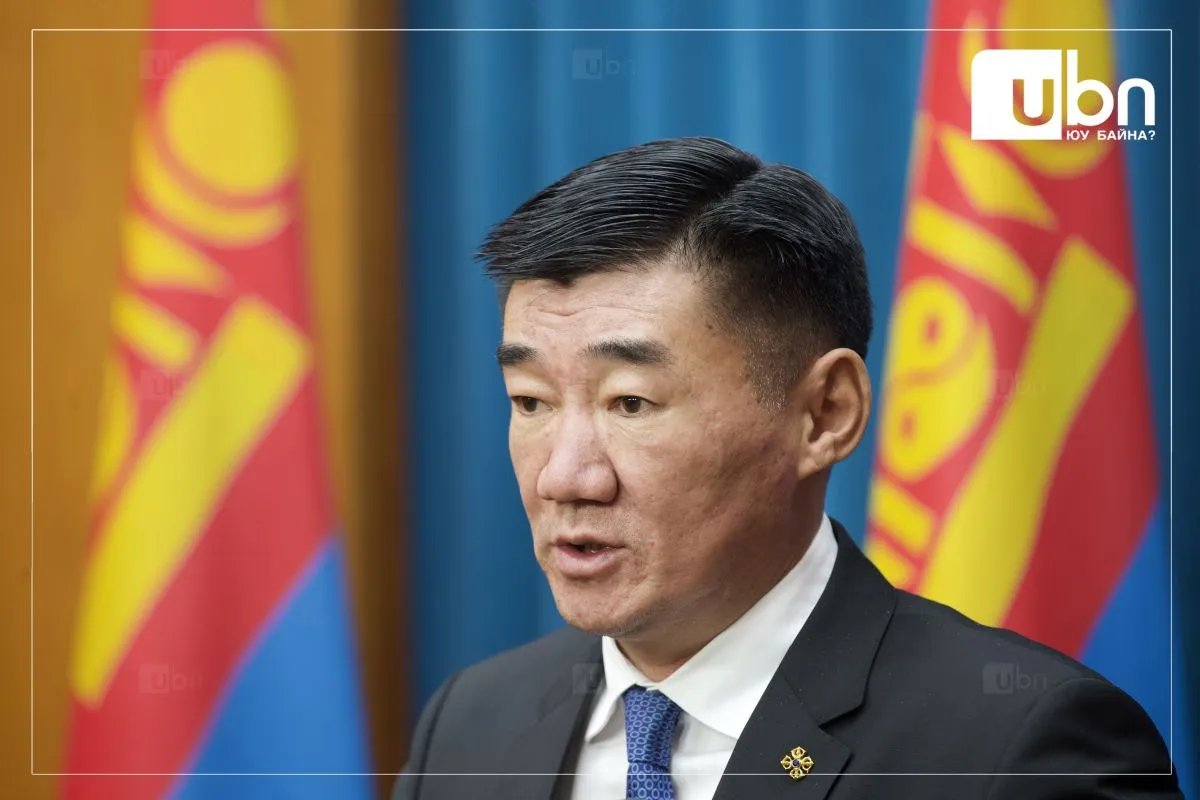 С.Бямбацогт: 100 хүн ажиллах орон тоо, төсвийг 120 хүнээр батлуулаад хэмнэсэн мөнгөөрөө машин авч, гадаадад зугаалдаг асуудал байгаа учраас сул орон тоон дээр анхаарч байна