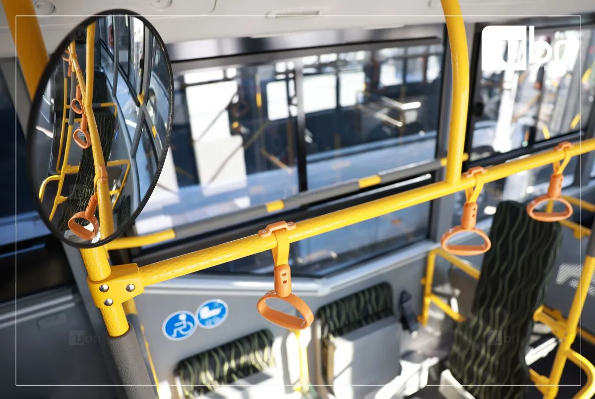 legacy:yutong bus/13.jpg