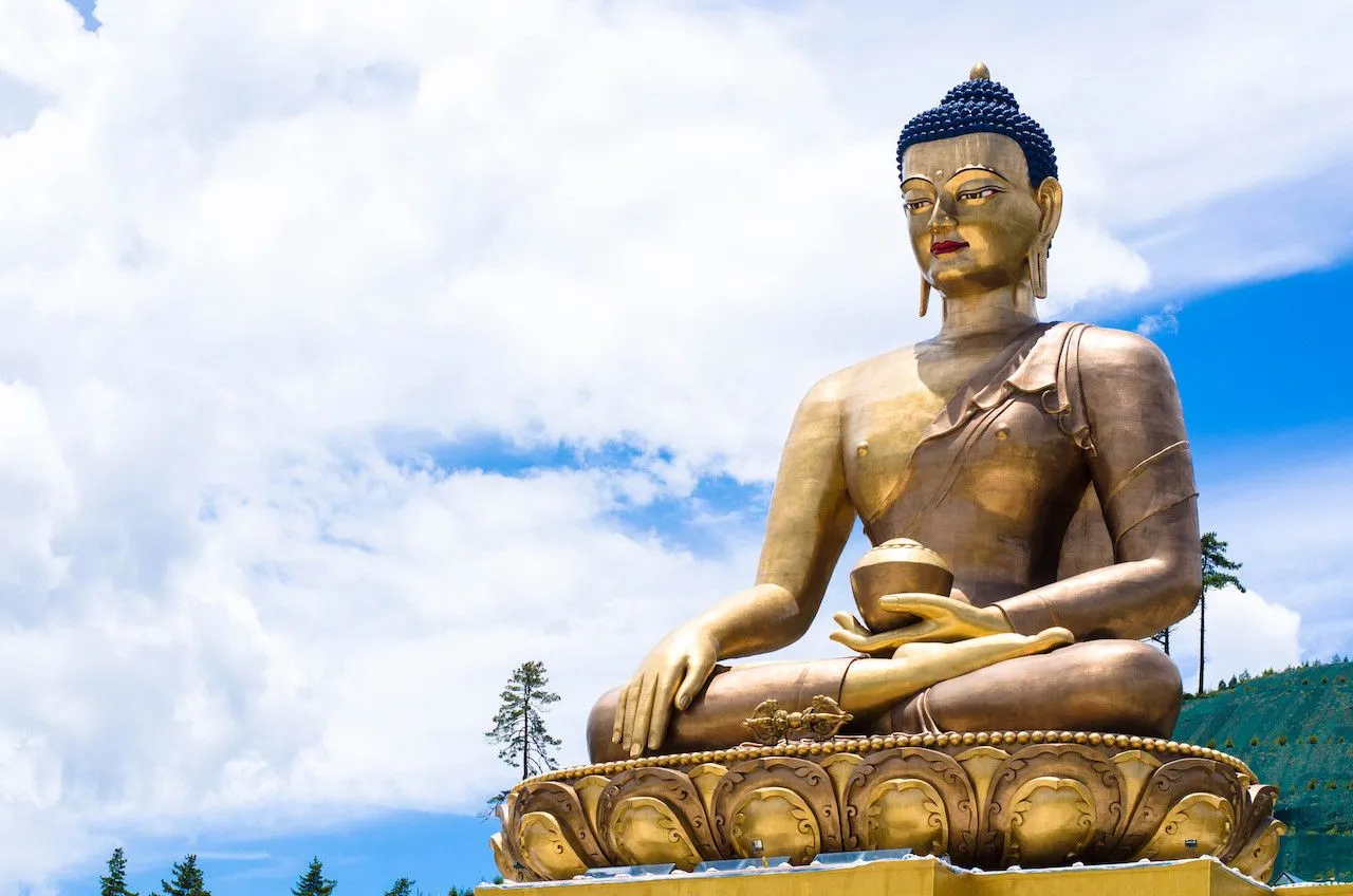 legacy:upload/images/ni/2020/11/07/Buddha-Dordenma-statue-overlooking-Thimphu-City-145723-604893196.jpeg