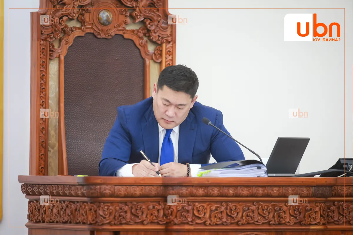 Шинэ Ерөнхий сайд томилогдтол Л.Оюун-Эрдэнэ Ерөнхий сайдын ҮҮРЭГ ГҮЙЦЭТГЭНЭ