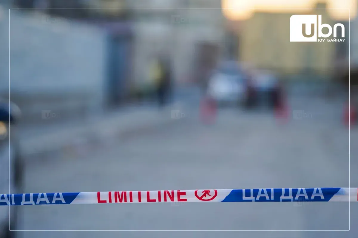 Урсгал сөрсний улмаас гурван автомашин мөргөлдөж, нэг жолооч гэмтжээ