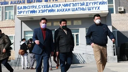 М.Энхсайханд холбогдох хэргийн шүүх хуралдаан хоёр дахь өдрөө үргэлжилж байна