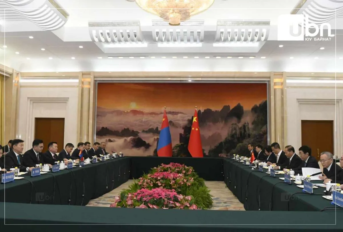 legacy:munkhbaatar gishuun/ailchlal hyatad/420144048_7144399548988590_3910819278205939507_n copy.jpg