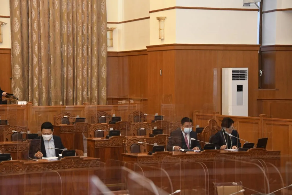 Чуулганы нэгдсэн хуралдаантай