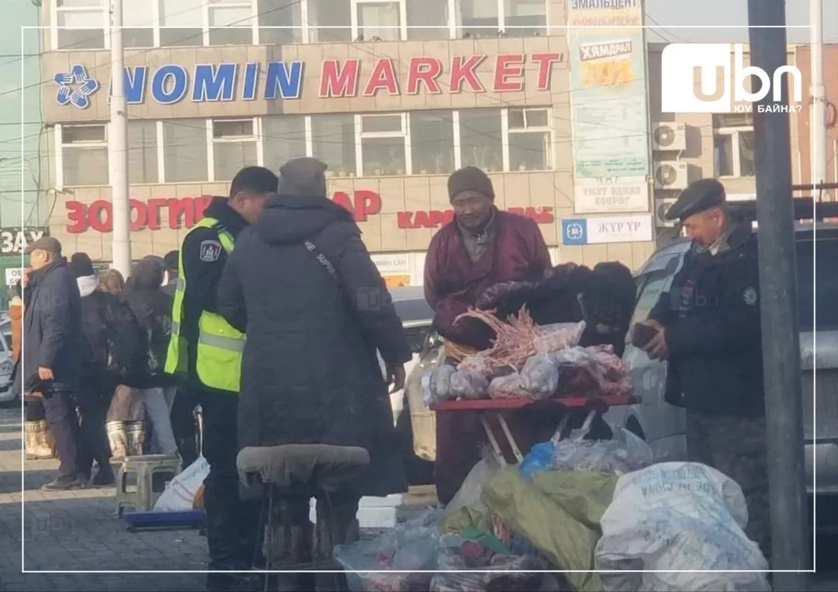 ЦЕГ: Худалдаа эрхлэгчдийг дарамталж байгаа бус харин хохирогчдоос тайлбар авч байгаа зураг