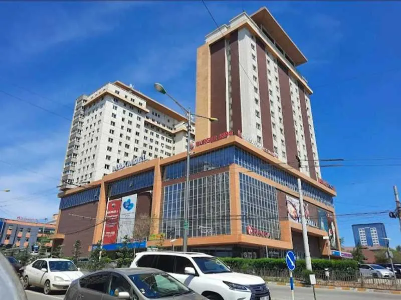 “Max mall”-д гарсан галыг унтрааж, иргэдийг аюулгүй талбай руу шилжүүлж байна