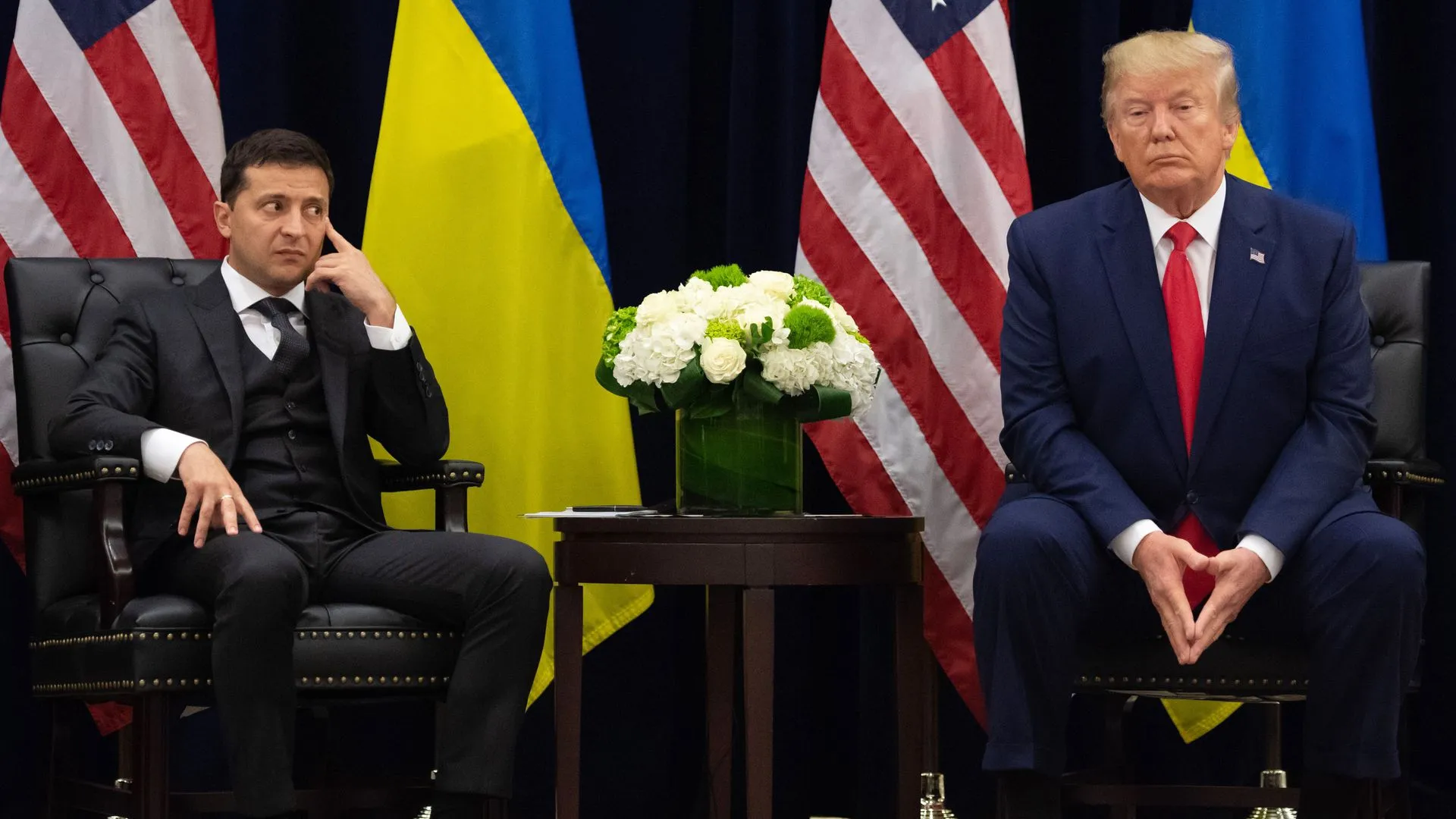 Трампийн импичменттэй холбоотой Украиний компанийг оросын тагнуулууд хакерджээ