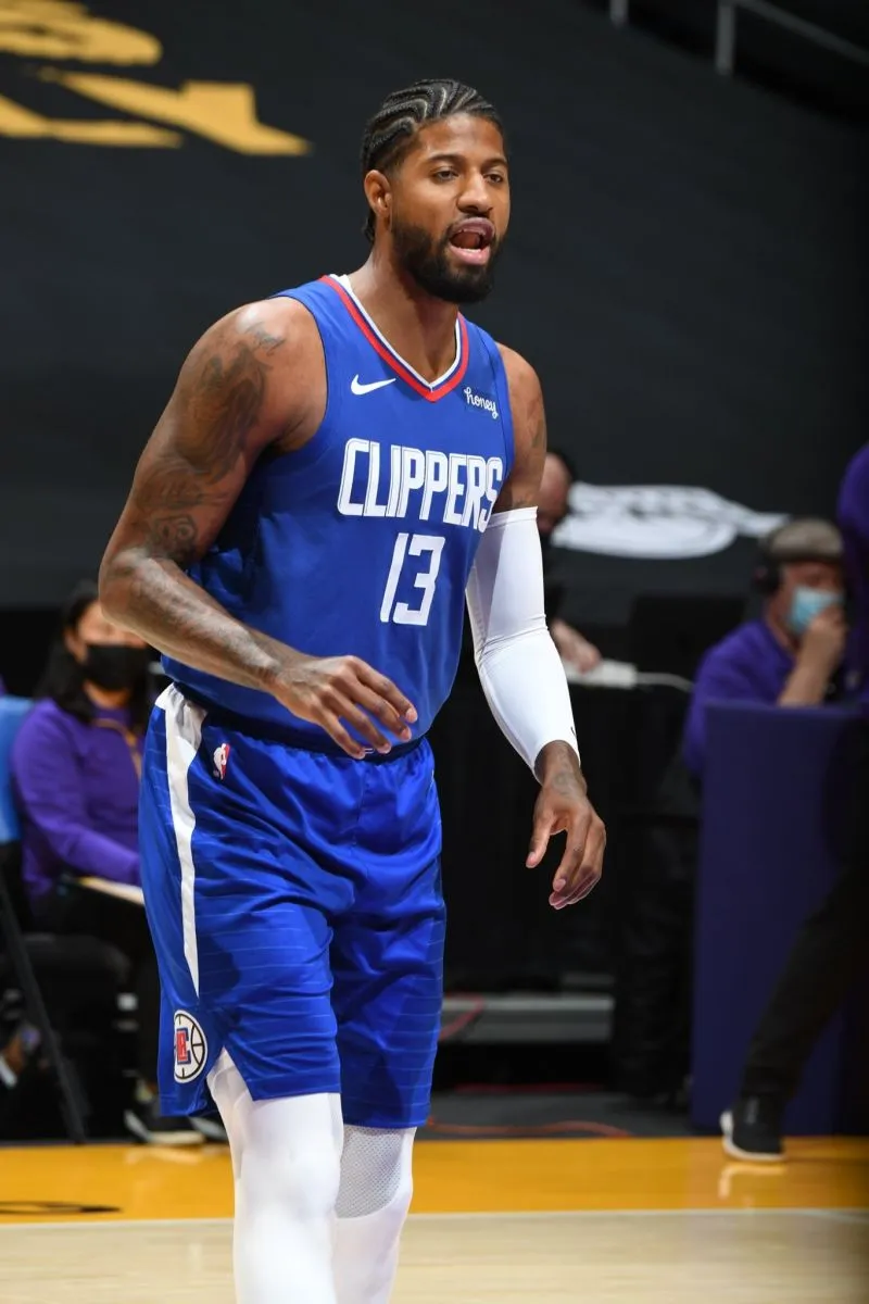 legacy:NBA/8.jpg