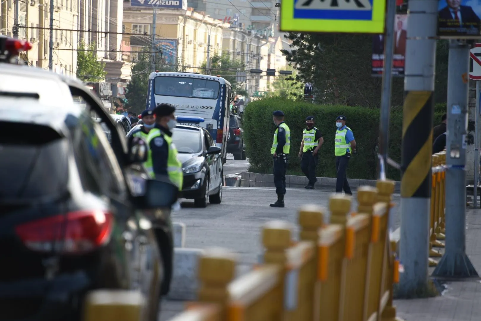 Гадаа болон битүү талбайд худалдаа үйлчилгээний төв ажиллуулвал 10 сая төгрөгөөр торгоно