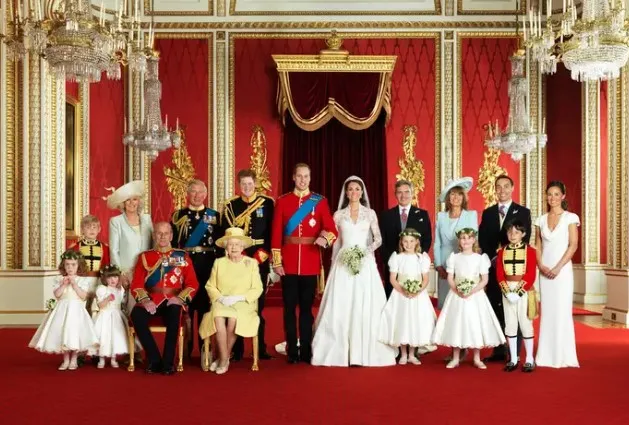 legacy:Elizabeth Queen/11.jpg