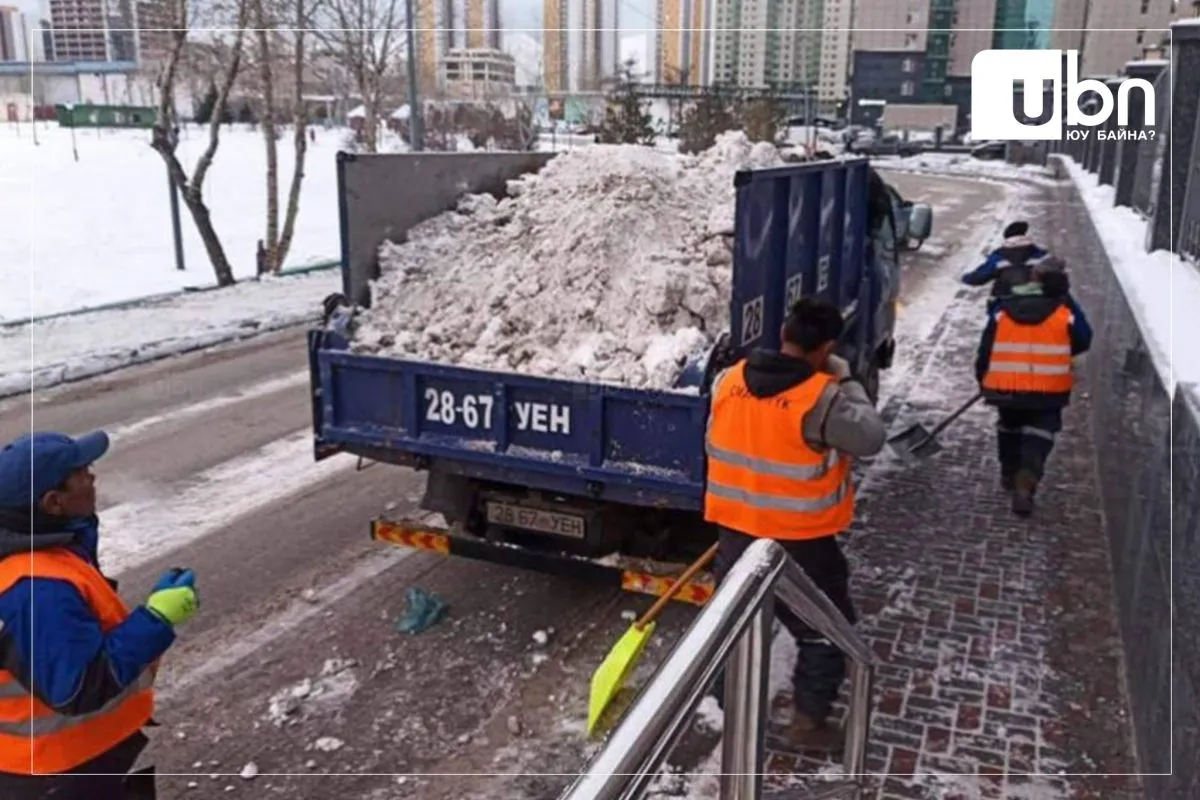 Зам, талбайн цэвэрлэгээ үргэлжилж байна