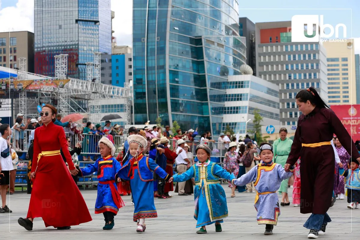 legacy:DEELTEI MONGOL-2022/ээбээыаобхадйоб.jpg