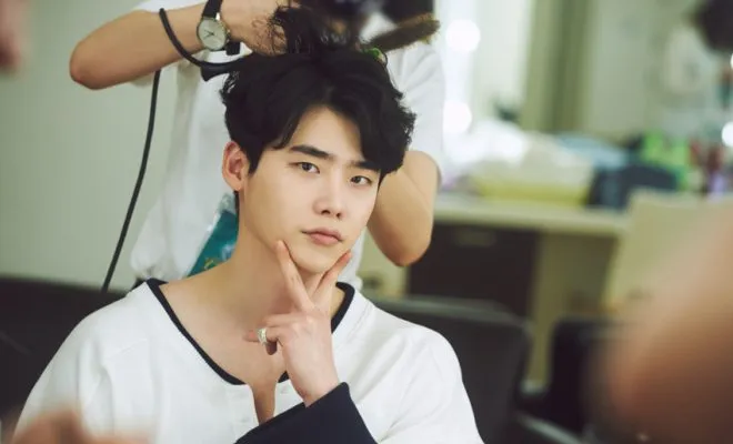legacy:hereglesen zurag/jong suk4.jpg