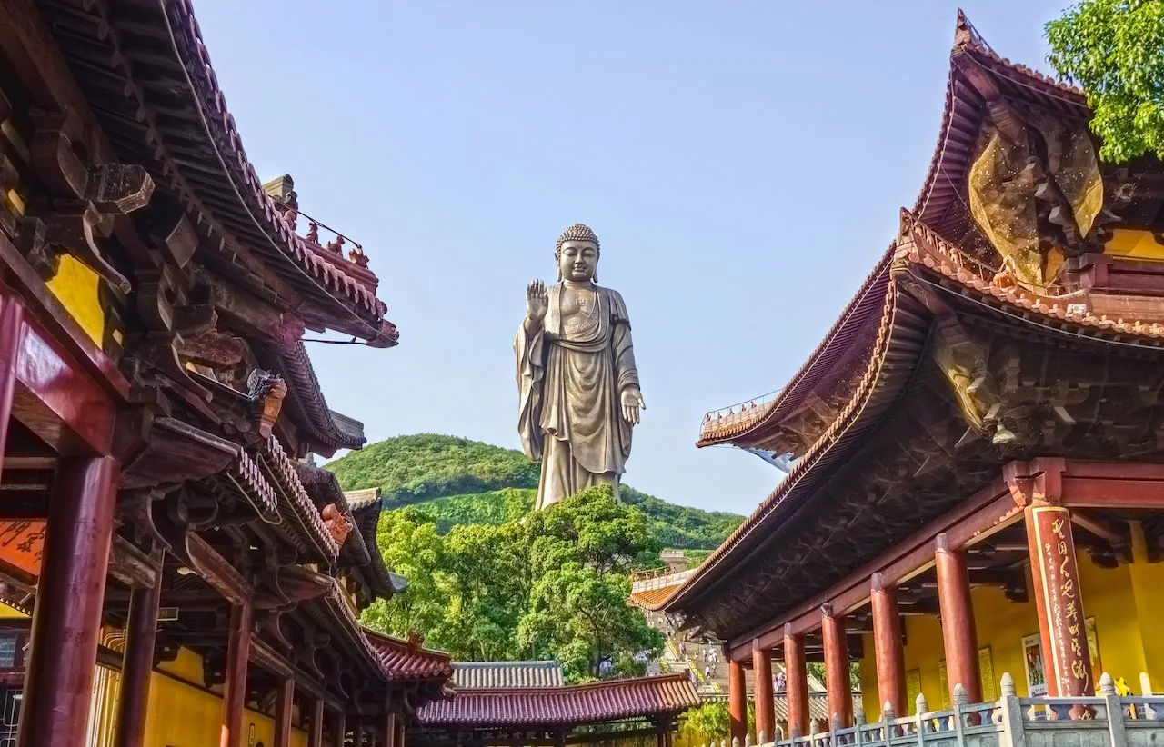 legacy:upload/images/ni/2020/11/07/Grand-Buddha-statue-at-Ling-Shan-in-China-145822-1060826177.jpeg