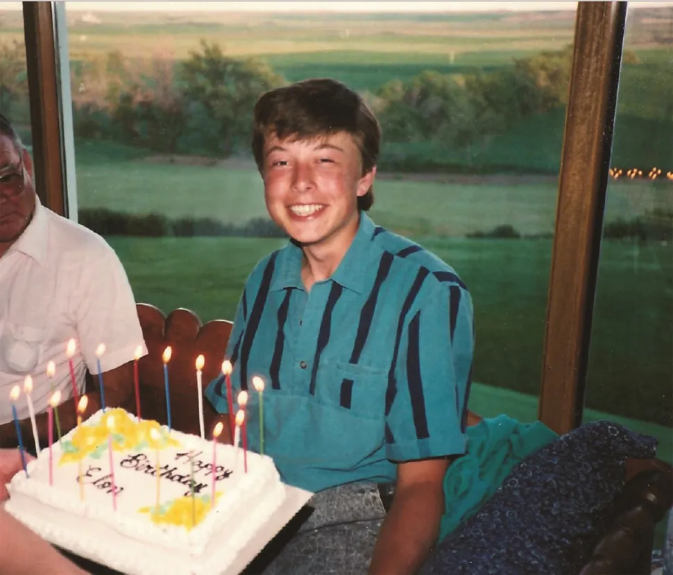 legacy:Амараа зураг/Elon Musk/ART14_1989-Elons-18th-Waldeck-Saskatchewan.jpg