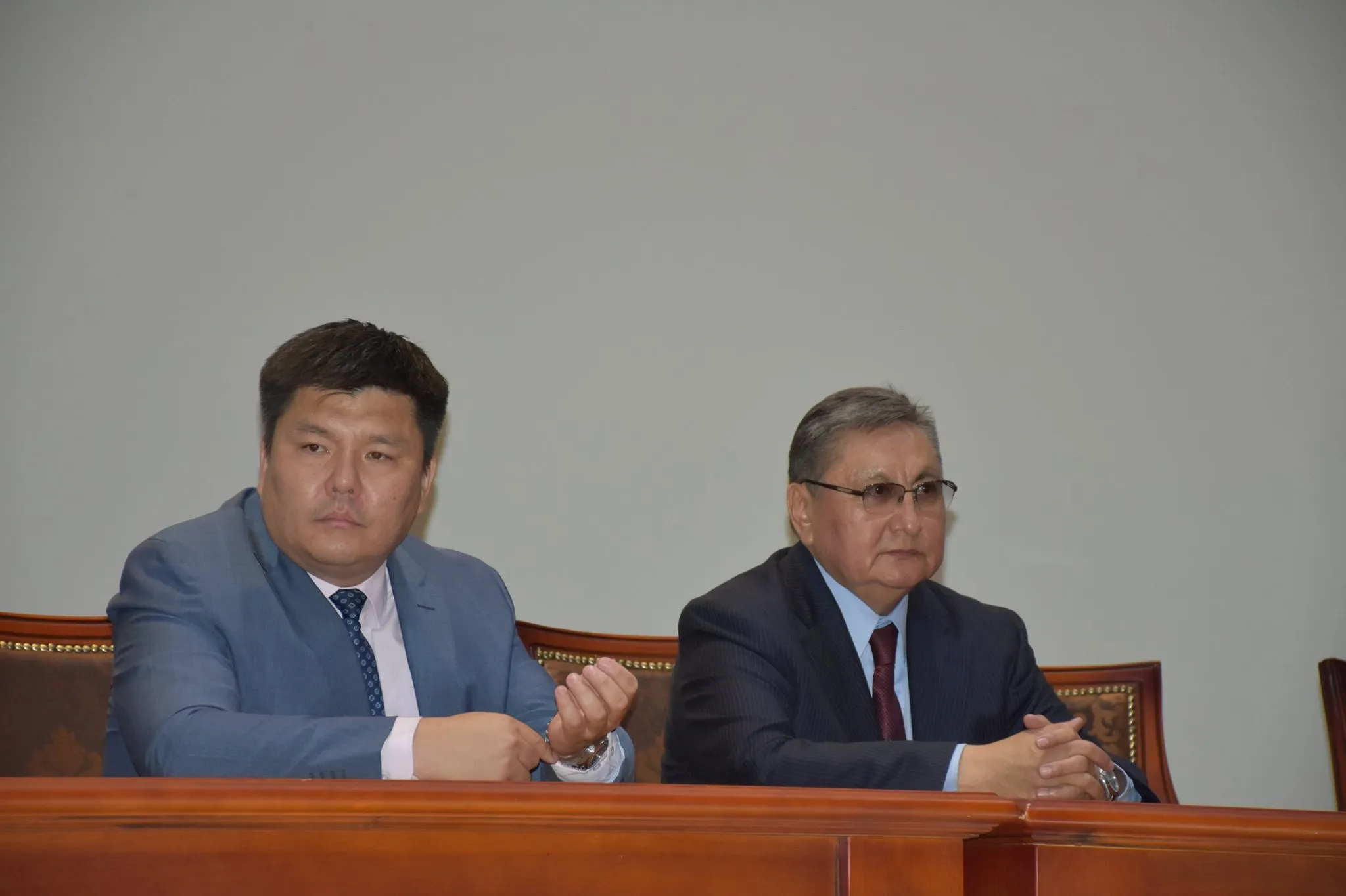 Тагнуулын ерөнхий газрын дарга Д.Гэрэлийг үүрэгт ажлаас нь чөлөөллөө