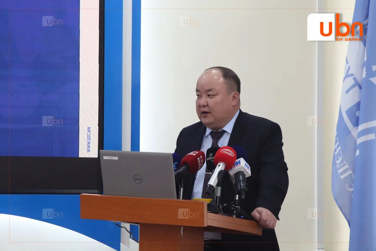 “Шалгалтын дүн, оноотой санал нийлэхгүй байгаа сурагчид энэ долоо хоногт БҮТ-д хүсэлт гаргаж, шалгалтын эх материалтайгаа танилцаж болно“