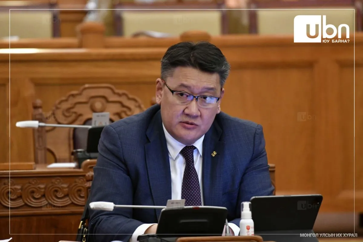 Б.Жавхлан: Ирэх онд Монгол Улс дөрвөн их наяд төгрөгийн зээл авна гэсэн хэмжээг ажлын хэсгээс гаргасан байгаа