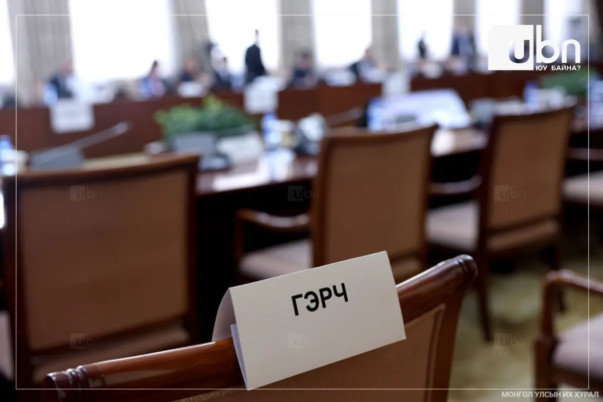 Өнөөдрийн байдлаар хайгуулын болон ашиглалтын нийт 2767 тусгай зөвшөөрөл хүчин төгөлдөр байна