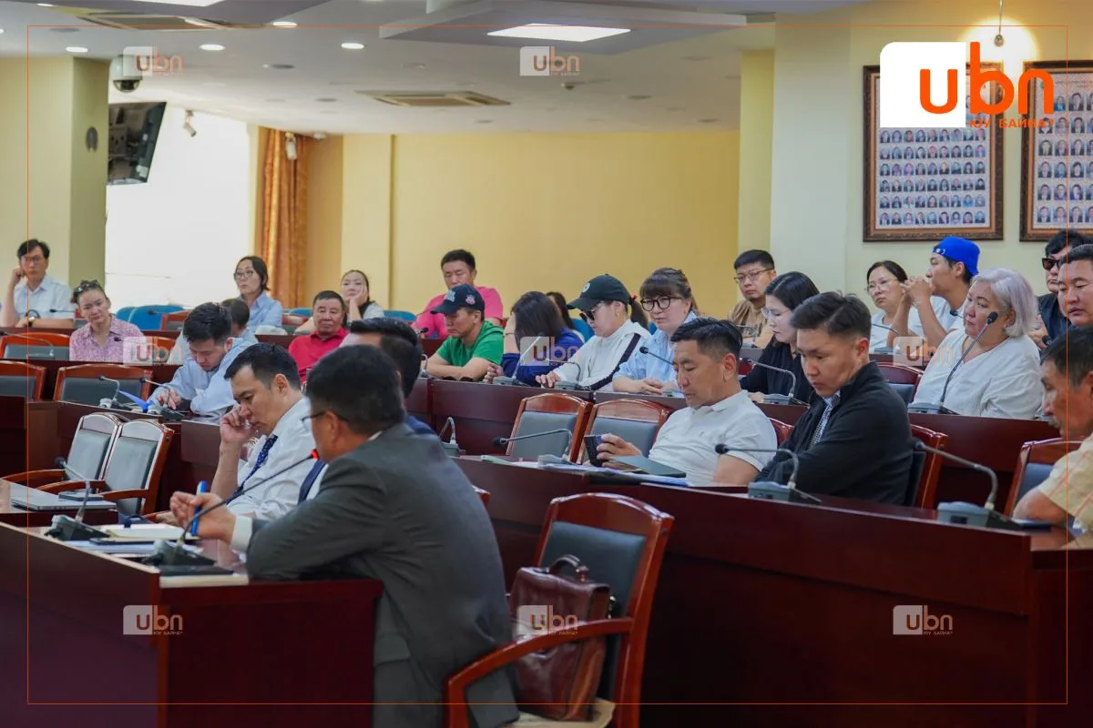legacy:Zorig agsan/2023.10.02/газар зарах/газ.jpg