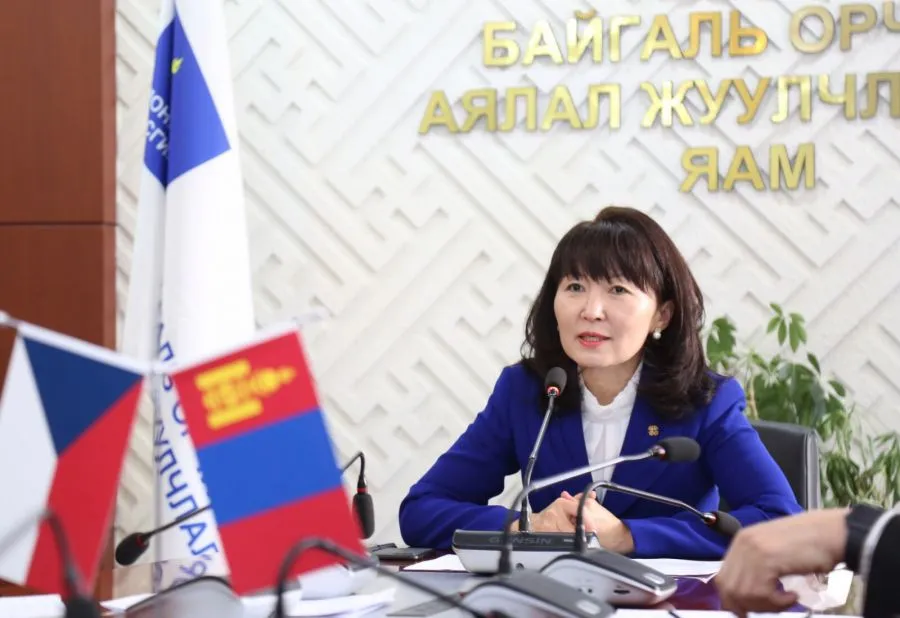 Уур амьсгалын өөрчлөлтийг багасгахад Дэлхийн банктай хамтарна
