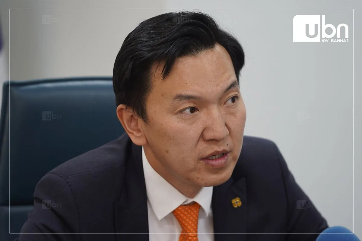 Н.Учрал: Төрийн сургуулиуд 1-6 дугаар анги хүртэл үндсэн сургалтыг Монгол хэлээр оруулж сонгон суралцах хичээлд гадаад хэлийг оруулах хэрэгтэй
